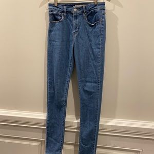LEVI’S 721 HIGH RISE SKINNY JEANS
